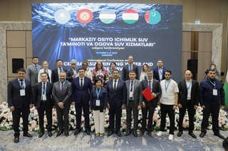 Орайлық Азия экспертлери суў тәмийнаты ҳәм ақаба суў машқалаларын шешиў бойынша ҳәрекетлерди бирлестиреди