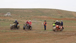 В Навои прошел заключительный этап открытого первенства и чемпионата Узбекистана по мотокроссу