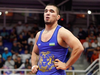 Паҳлавонони ҷавони Ӯзбекистон чемпионатро бо 9 медал ҷамъбаст карданд