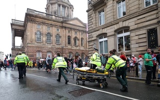 Наезд авто на фанатов Ливерпуля: пострадали более 45 человек