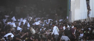 Фаластинликлар Ғазодаги БМТ омборига бостириб кирди