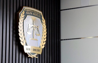 E’zozxon Turg‘unova Adliya vazirligi grantini qo‘lga kiritdi