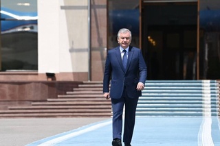 Ўзбекистон Президенти Туркияга жўнаб кетди