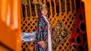 По улице Туризма в Навои