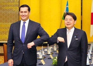 Ўзбекистон Бош вазирининг ўринбосари Токиода Япония ташқи ишлар вазири билан учрашди