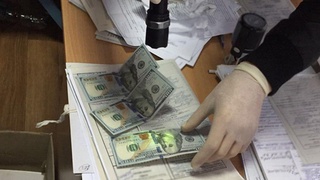 Фирибгарлик қилган божхона пости масъул ходими қўлга олинди