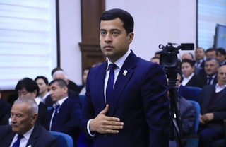 Шерзод Рахмонов Пастдарғом туман ҳокими лавозимига тасдиқланди