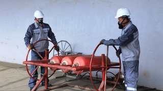 Маиший газ баллонлари оғир қолдиқдан нима учун тозаланади?