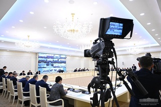 Ўтган 11 ойда 421 триллион сўмлик хизматлар кўрсатилган