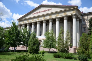 Бош консулхона коронавирусга чалинган ўзбекистонлик талабалар билан боғлиқ вазиятни назоратга олган