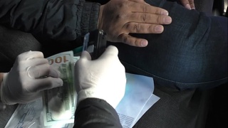 «Ақлли бекат» лойиҳа ҳужжатларини тайёрлаб беришни ваъда қилган фирибгар ушланди