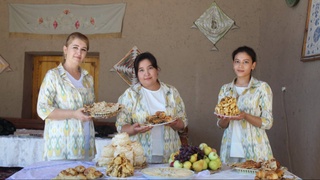 Дар маҷмааи “Улли Ховли” фестивали «Organic food festival» и «Taste of Uzbekistan»  баргузор гардид