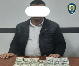 Қоракўл тумани истеъмолчилар ҳуқуқларини ҳимоя қилиш жамияти раиси тадбиркорнинг 700 АҚШ долларини қўлга киритганлиги аниқланди