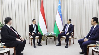 Состоялась встреча с министром иностранных дел и внешних экономических связей Венгрии