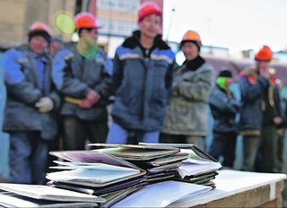 Ба муҳоҷирони меҳнатӣ овардани хонаводаҳои худро ба Русия манъ карданианд