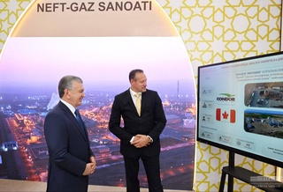 Тақдимоти маҳсулоти саноатӣ ва лоиҳаҳои нав