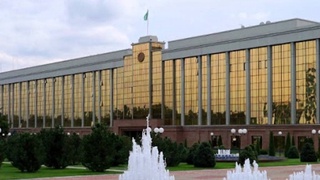 Вазирлар Маҳкамаси тизимида тайинлов амалга оширилди