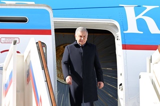 Президент Узбекистана прибыл в Российскую Федерацию