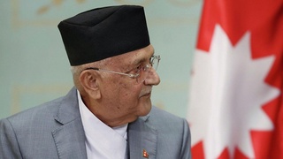 Непал Бош вазири миллий фавқулодда ҳолат туфайли истеъфога чиқишини эълон қилди