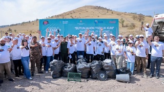 Фақат «Бутунжаҳон тозалик куни»да эмас, ҳар куни атроф-муҳитни тоза сақлашимиз лозим — Азиз Абдуҳакимов