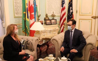 Очередная партия гуманитарного груза готова к отправке из США в Приаралье