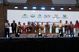 Xorazmda “Mening farzandim  — Oʻzbekiston faxri!” loyihasining taqdirlash marosimi boʻlib oʻtdi