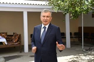 Президент бо ҳаёти маҳалла шинос шуд