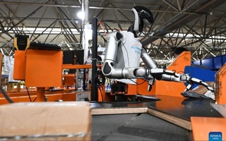 Xitoyda pochta jo‘natmalarini saralashda robotlardan foydalanilmoqda