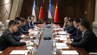 Мулоқоти вазири энергетикаи Ӯзбекистон бо намояндагони шаркати чинӣ