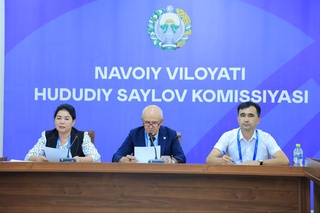 Навоий вилояти ҳудудий сайлов комиссиясининг навбатдаги мажлиси ўтказилди