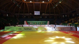 Дзюдочиёни пурзӯри мамлакат дар Тошканд ҷамъ омаданд