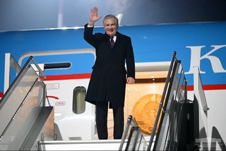 Президенти Ӯзбекистон сафари кории худро ба Федератсияи Русия анҷом дод