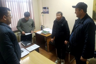 3 нафар аёлидан туғилган болаларига алимент тўлашдан қочиб юрган ота пойтахтда ушланди