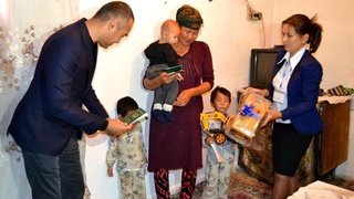 Бір отбасы бір күнде 5 ресми құжатты алды