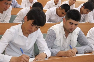 Победители конкурса сочинений выиграли бесплатную поездку в Самарканд