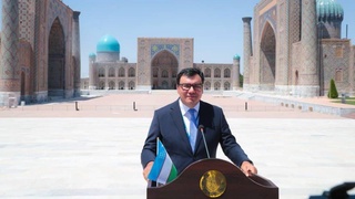 Азиз Абдухакимов UNWTO  Бас ассамблеясы 24 –сессиясының  вице-президенті етіп сайланды