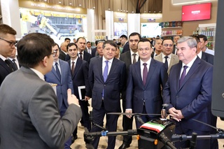 В Ташкенте проходит узбекско-таджикская промышленная выставка