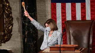 80 ёшли Ненси Пелоси Конгресс вакиллар палатаси спикери лавозимига қайта сайланди