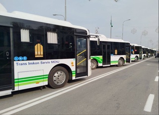 В Гулистан доставлено 12 новых автобусов