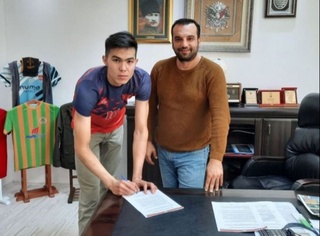 Ўзбекистонлик волейболчи Туркия клуби билан шартнома имзолади