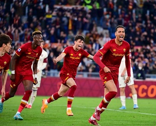 Шомуродов яна захирадан майдонга тушди