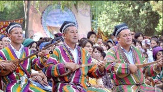 Baxshi doston kuylasin