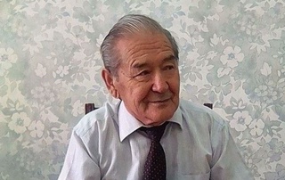 Таниқли профессор, таржимон Муҳаммаджон Холбеков вафот этди