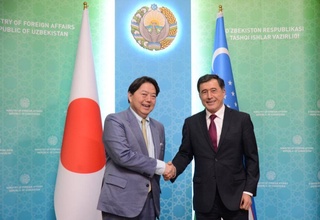 Владимир Норов провел встречу с главой МИД Японии