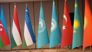 Ӯзбекистон Созишнома дар бораи таъсиси Фонди сармоягузории Туркиро ратификатсия кард