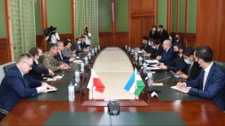 Абдулазиз Камилов провел встречу с главой Бюро национальной безопасности Польши