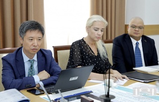 Азия даму банкінің өкілдерімен кездесу өтті