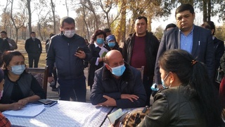 Бўш иш ўринлари ярмаркаси ўтказилиши мўлжалланган жойда тиқилинч юзага келди