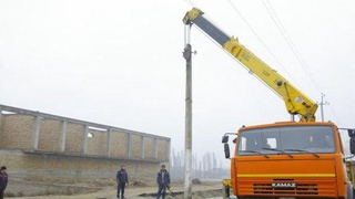 В махалле «Бунёдкор» Намангана продолжаются благоустроительные работы