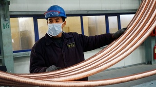 Коронавирусга чалинган беморларни даволаш учун 26 тонна мис қувурлари етказилган